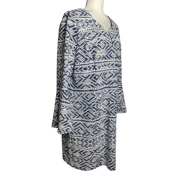 Signature by Robbie Bee Dress Blue White Textured Print Bell Sleeves Womens XL - Picture 3 of 8